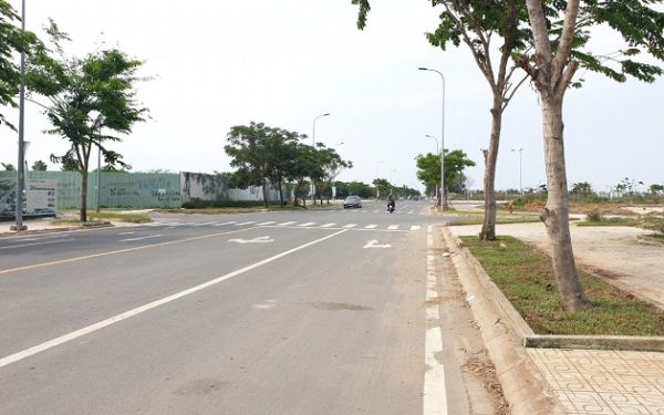 Biệt thự đường Trường Lưu Đông Tăng Long Quận 9
