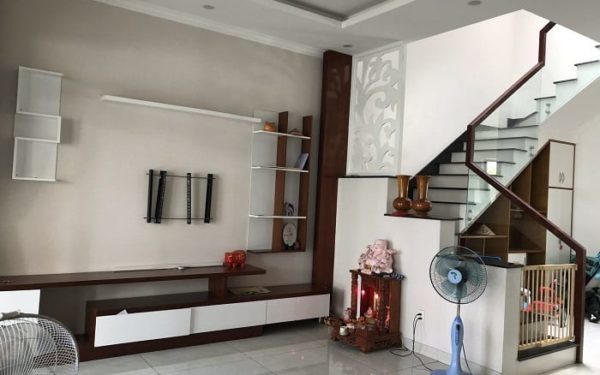 Thuê biệt thự Phố Đông Quận 2 giá 20 Triệu