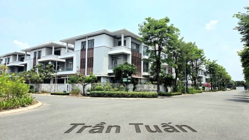 Biệt thự song lập Phố Đông Village cam kết giá tốt nhất khu.