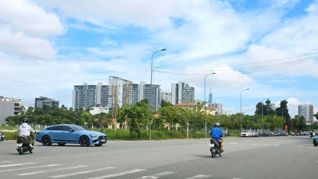 Bán lô đất mặt tiền Trương Văn Bang, 8x21m, chính chủ cần bán.