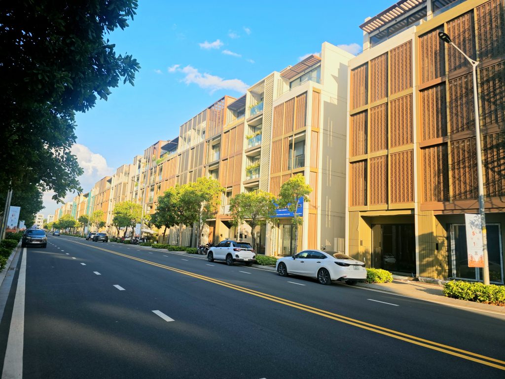 31 tỷ! Soho - The Global City. Diện tích 5x19m, 5 tầng, sổ hồng riêng. Bán Bởi sàn Newhouse Real Estate.